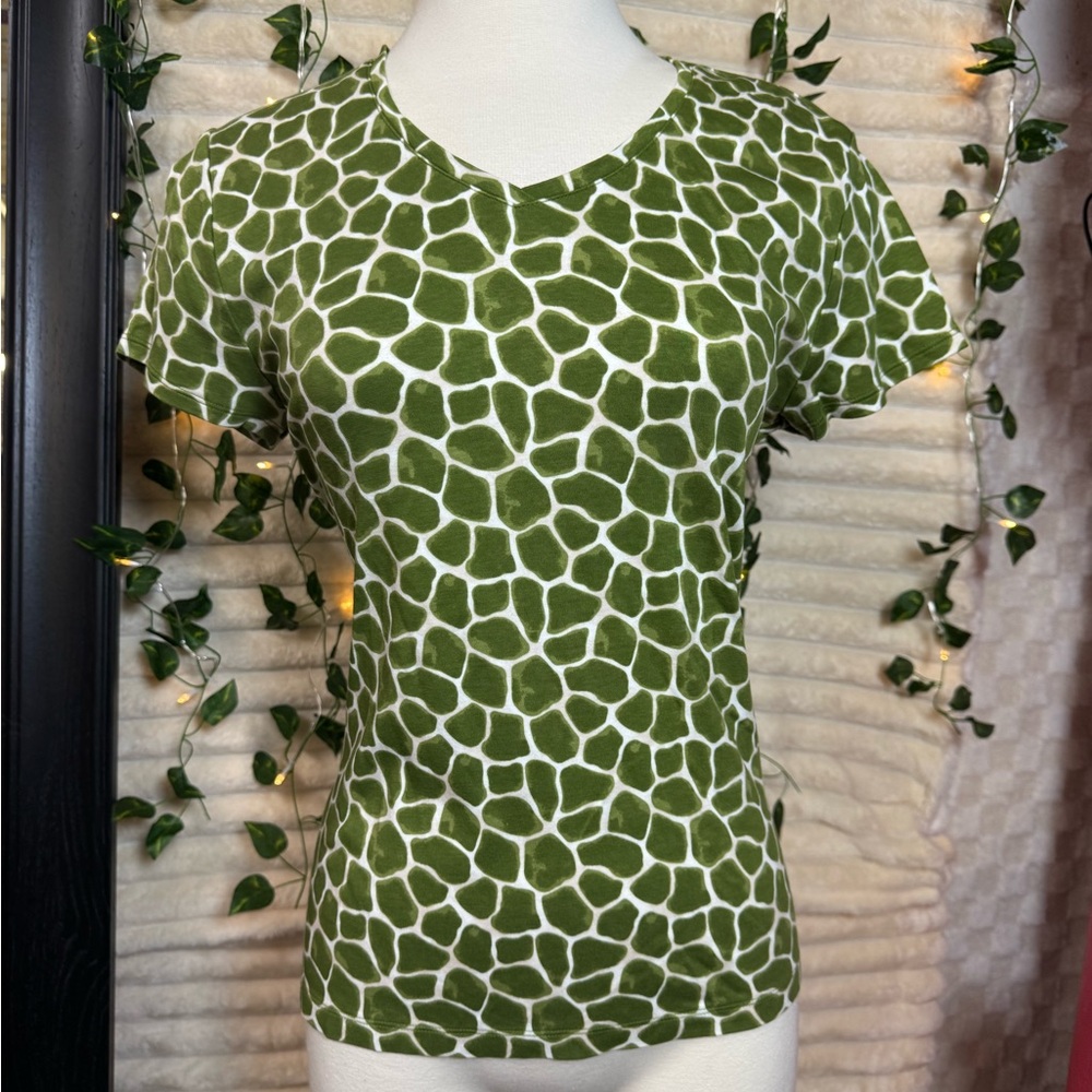 Croft & Barrow Olive Mosaic Short Sleeve Top